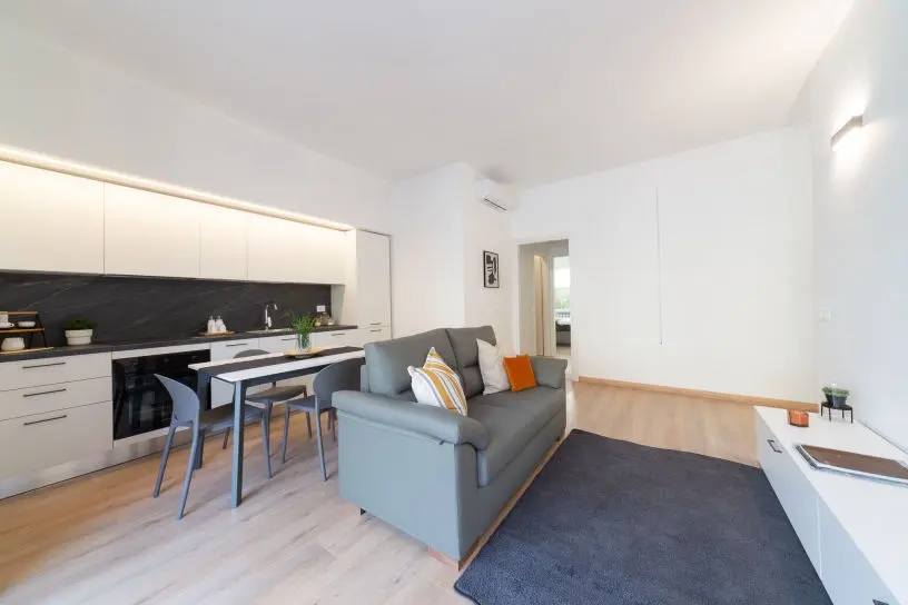 home-staging-con-lecasedigrace-immobile-arredato-per-investimento-milano